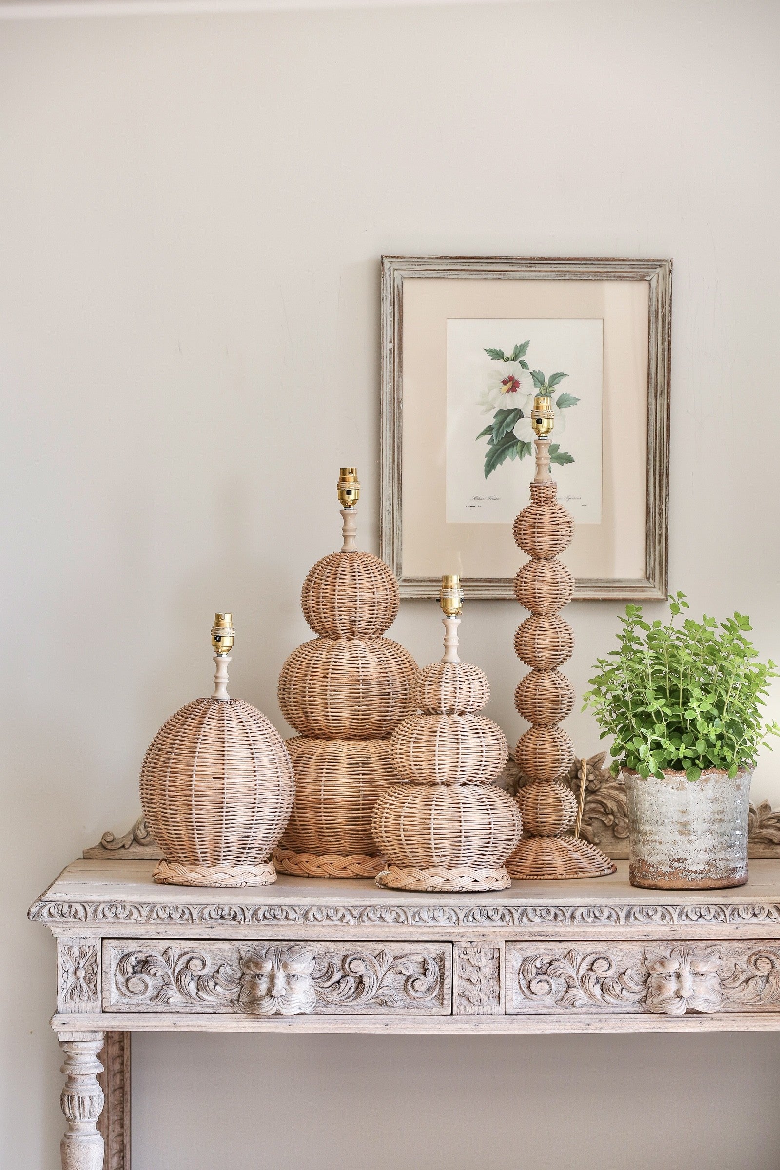 Collection of rattan lamp bases
