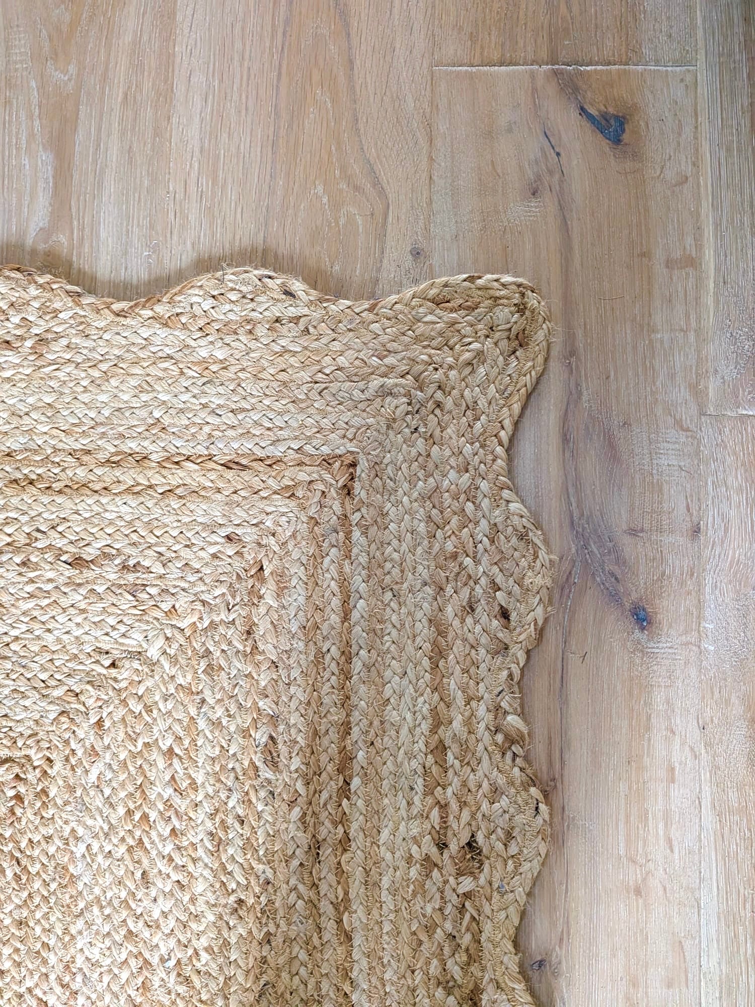 WAVY JUTE RUG  8ft x 6ft