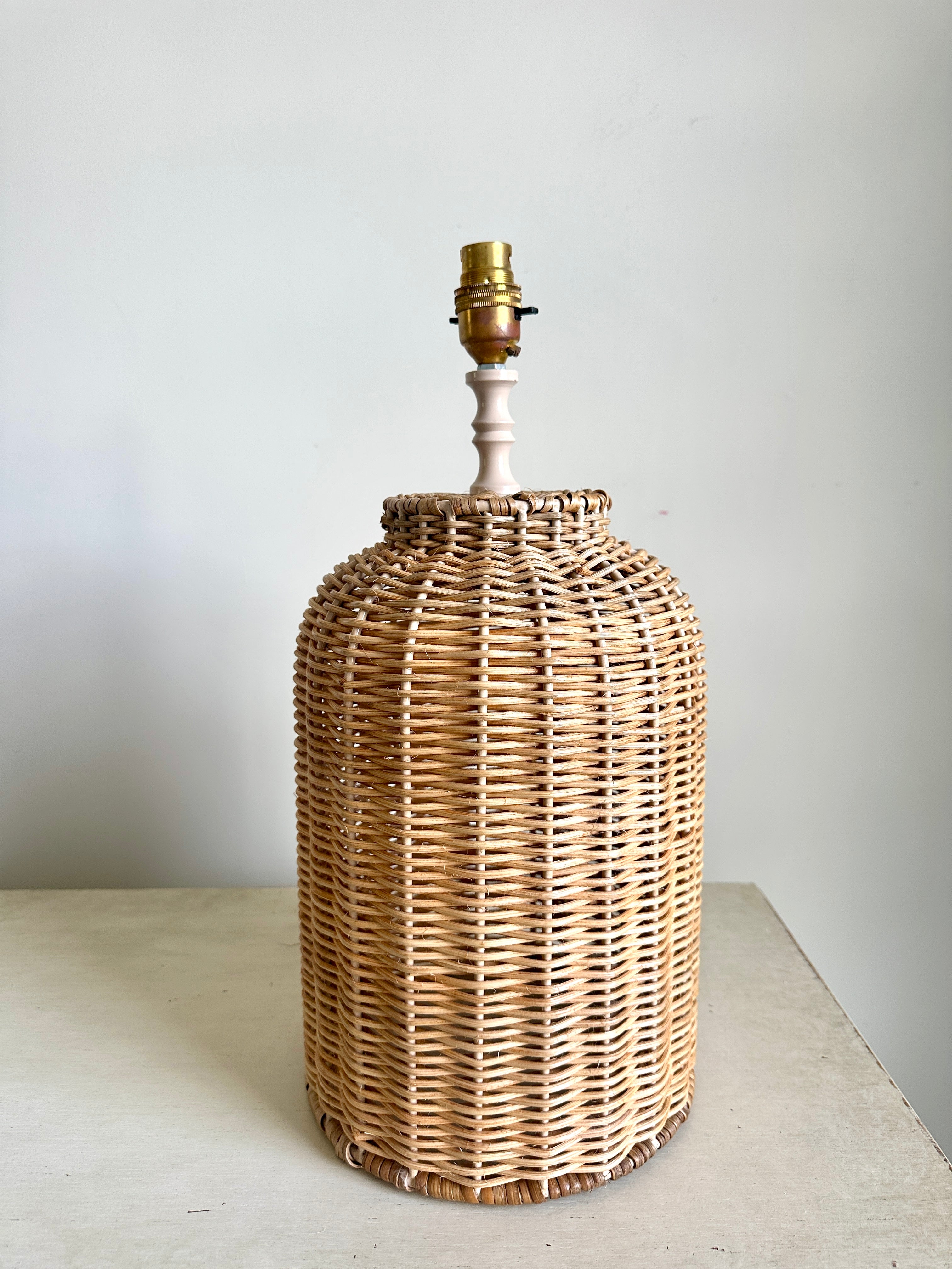 RATTAN MILK CHURN LAMP BASE
