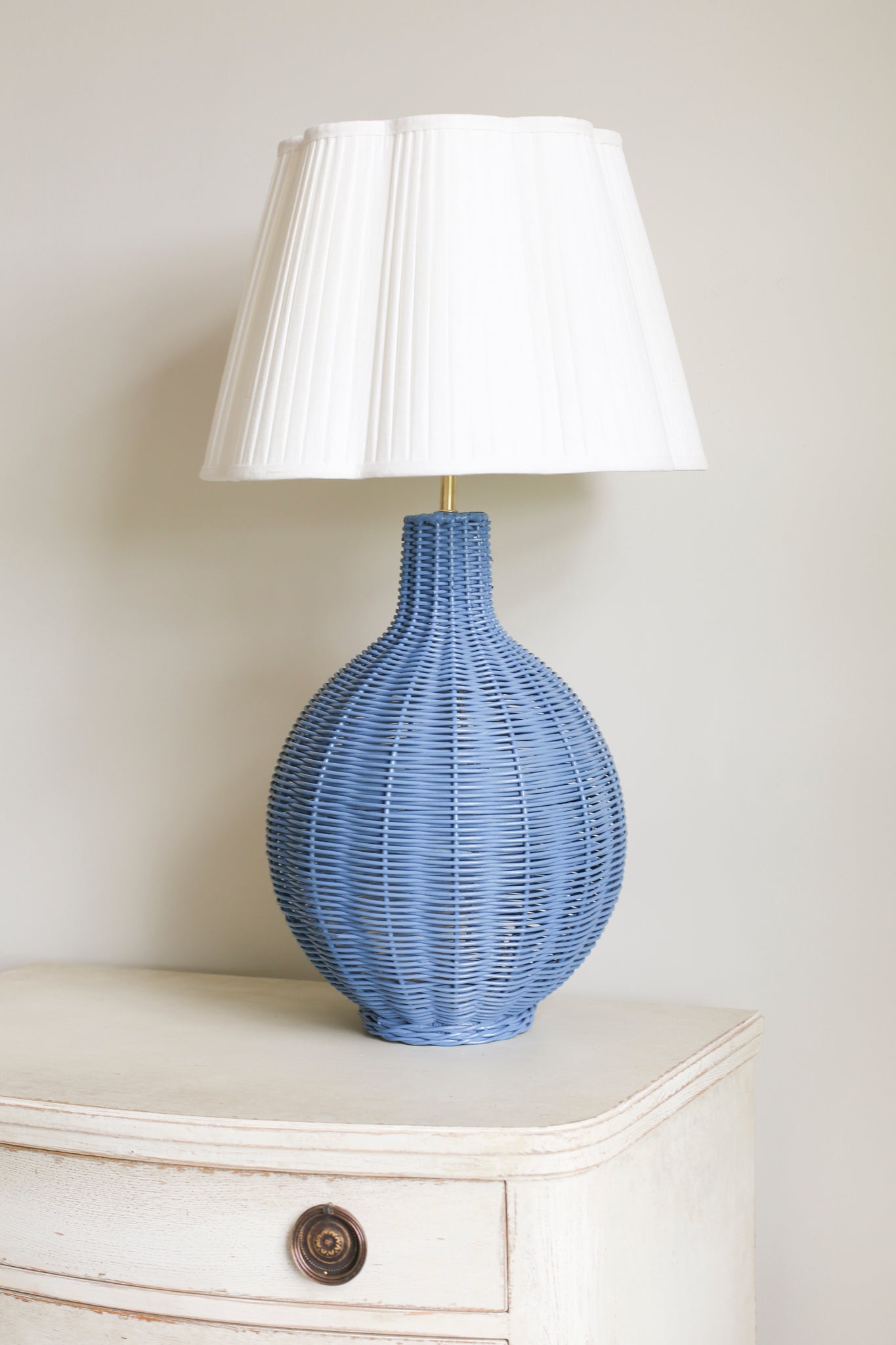 RATTAN BLUE FIG LAMP BASE
