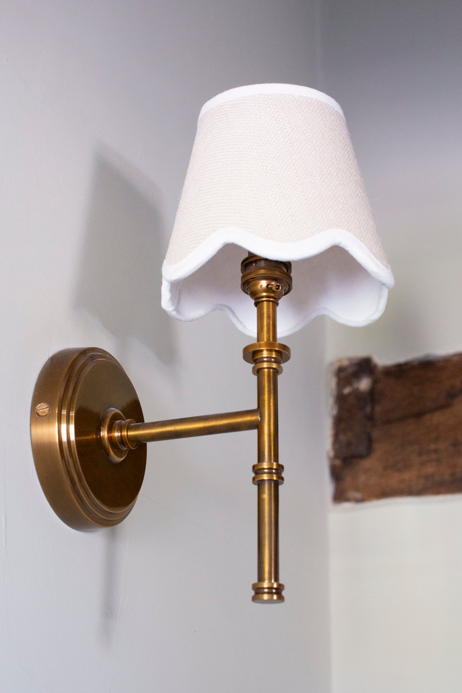 JUTE LAMPSHADE WITH IVORY TRIM - CANDLE CLIP