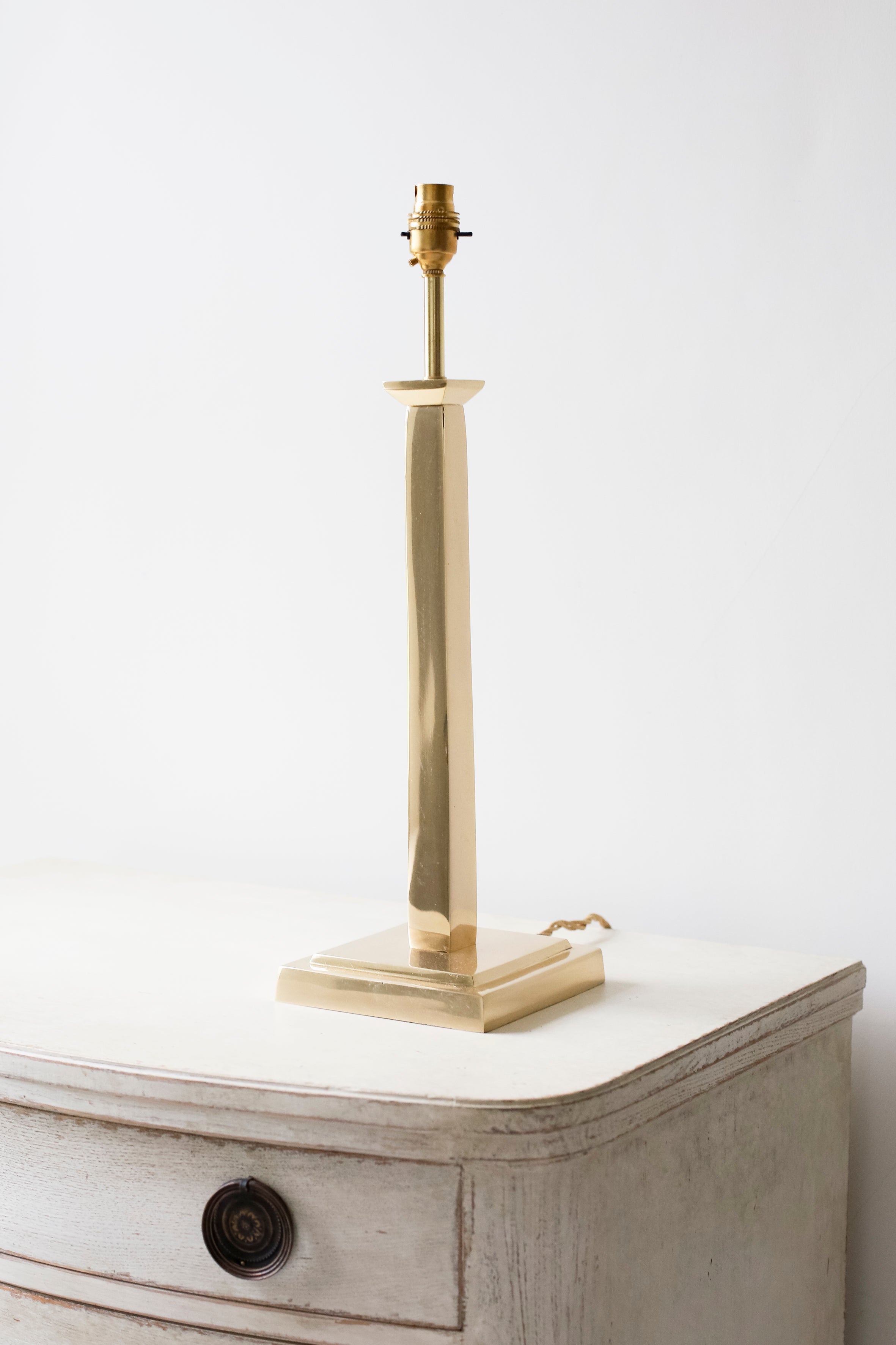 Square base brass lamp base