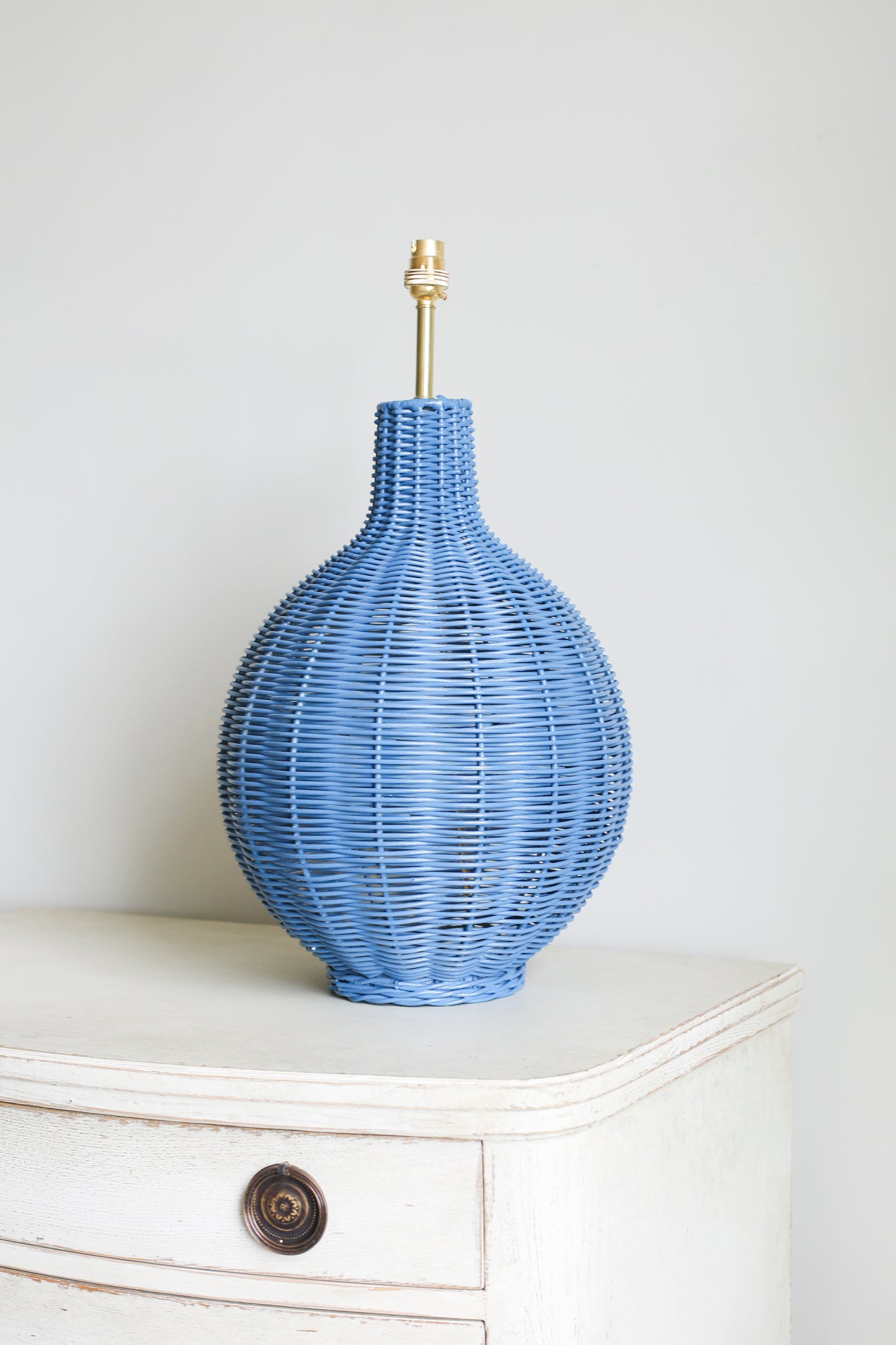 RATTAN BLUE FIG LAMP BASE