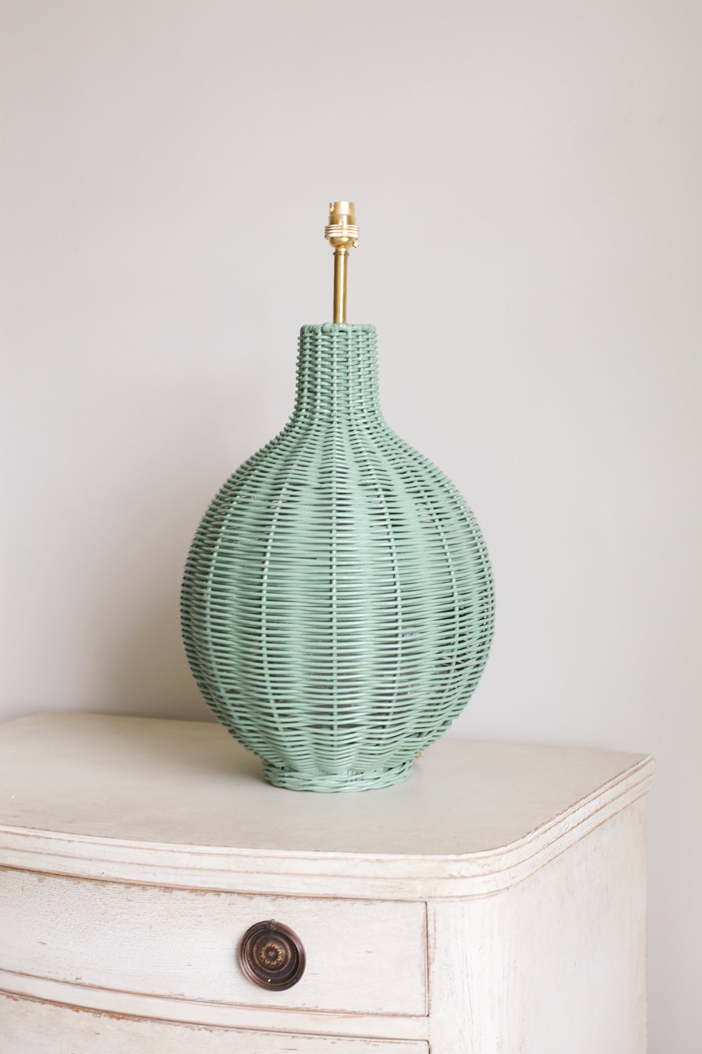 RATTAN GREEN FIG LAMP BASE