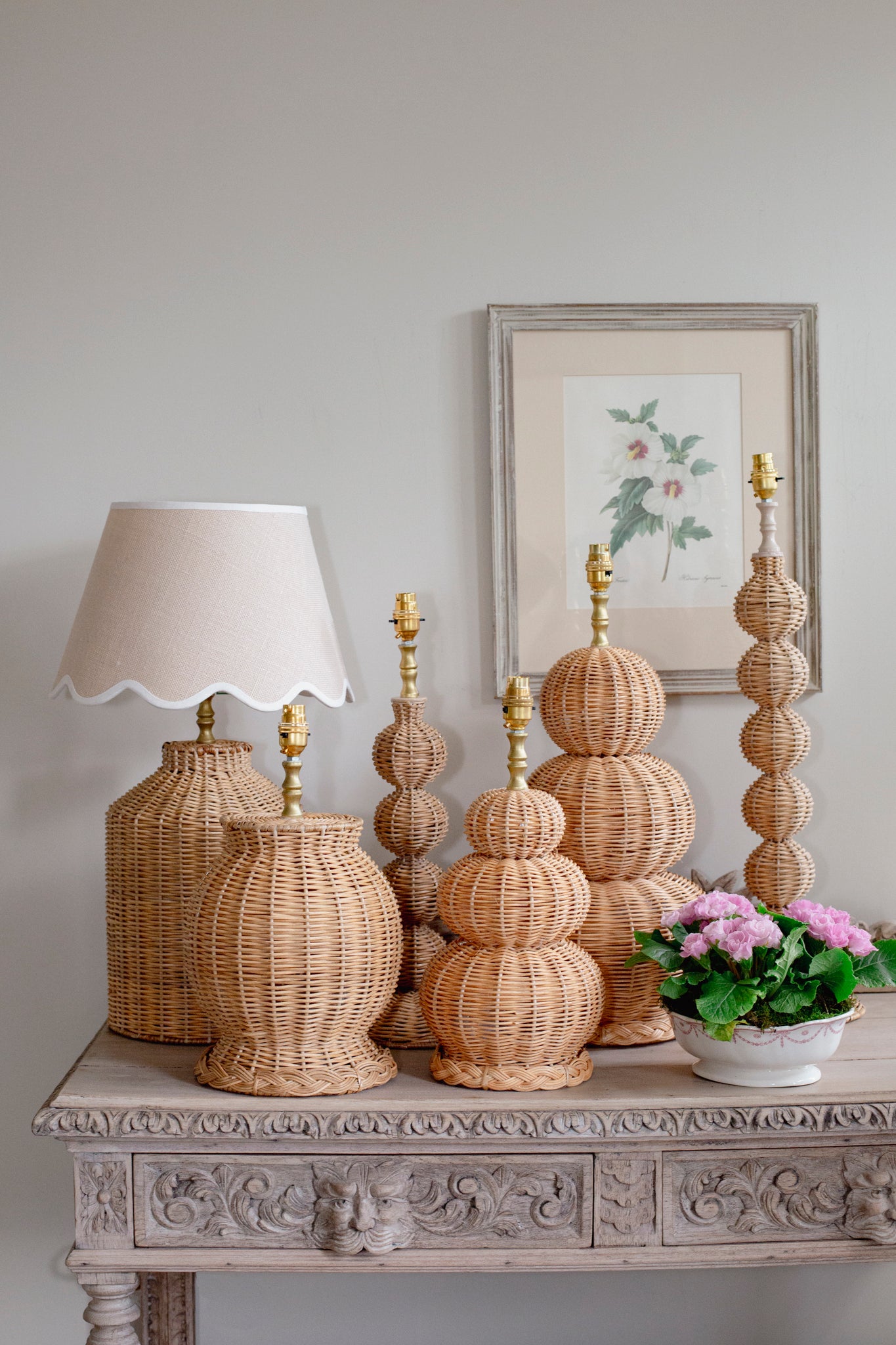 RATTAN GLOBE LAMP BASE